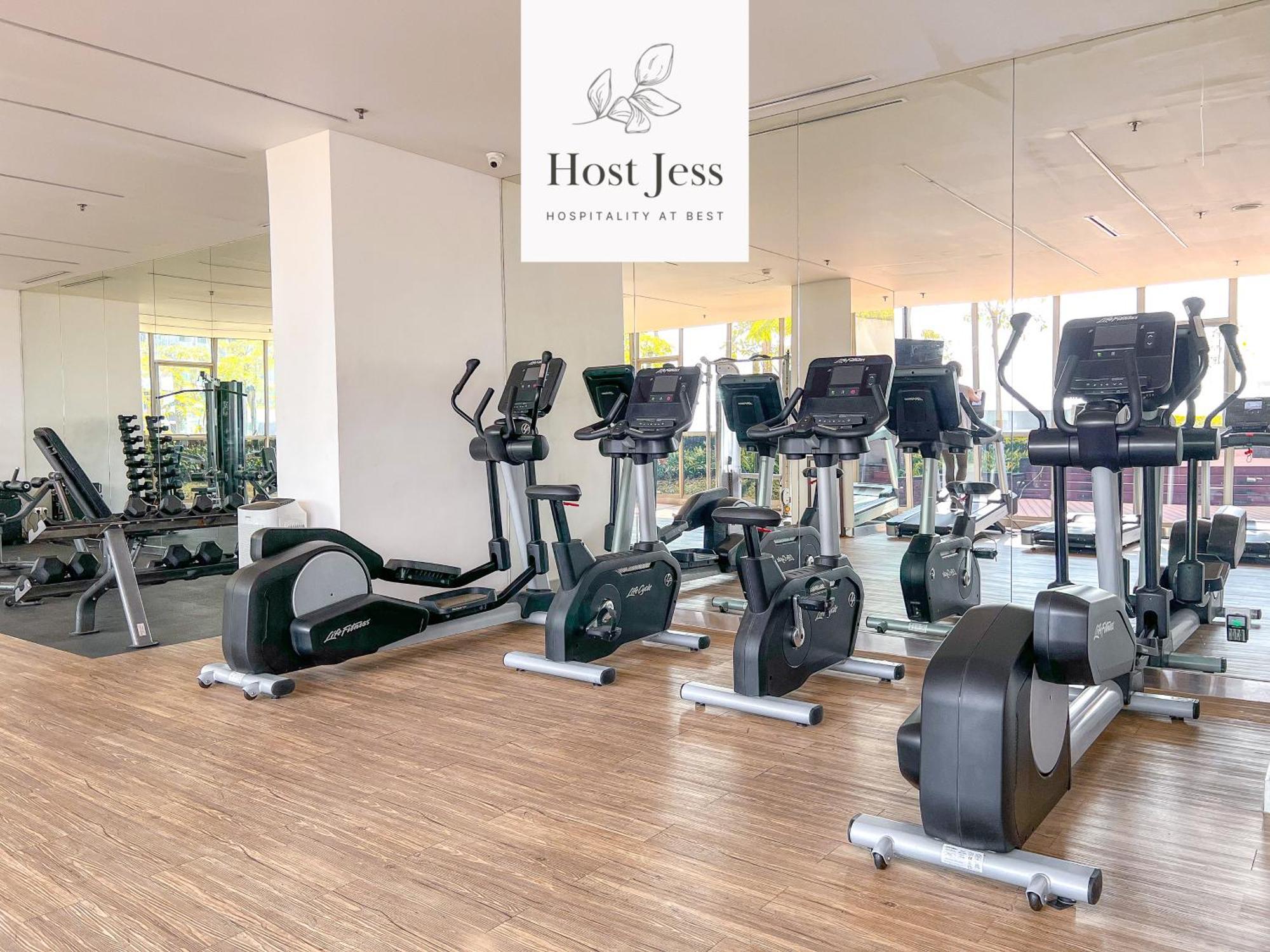 ג'קרטה Gold Coast Pik Apartments By Host Jess מראה חיצוני תמונה